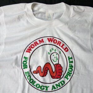 Deadstock Vintage Worm World For Ecology And Profit T-Shirt